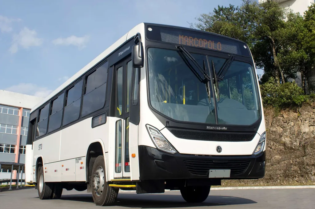 Os 130 ônibus são equipados com chassi Volkswagen e têm 10,5 metros de comprimento