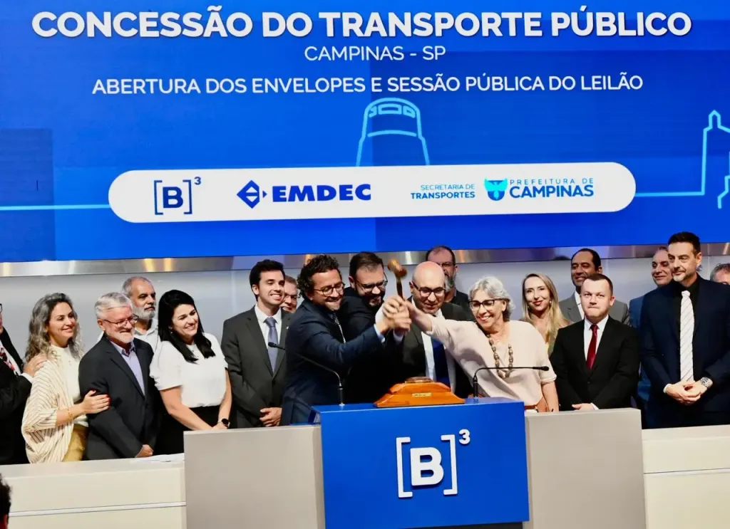 Leilão foi na sede da Bolsa de Valores de São Paulo (Divulgação PMC)