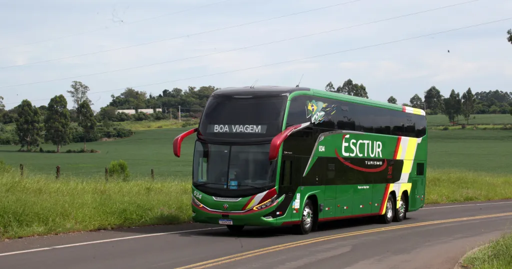 Modelo Volvo B460R entregue à Esctur (Divulgação)