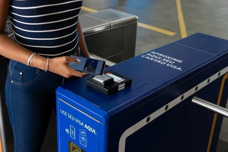CCR Barcas e Visa levam pagamento por aproximação para o transporte aquaviário (Divulgação)