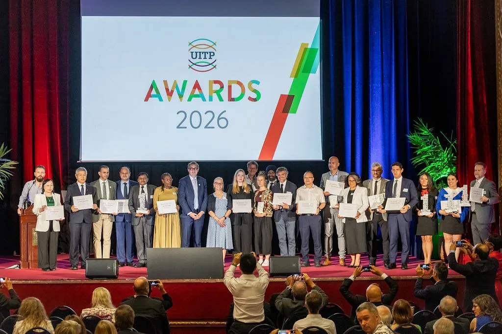Sessão de premiação do UITP Awards 2026 (Divulgação UITP)