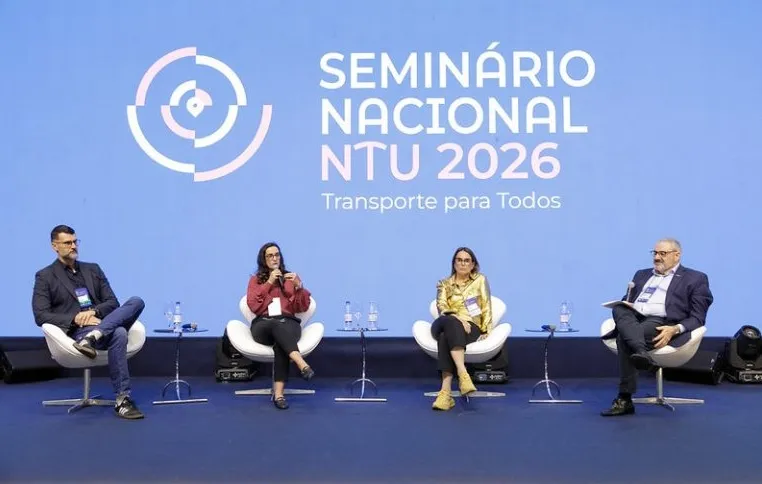 Dimas Barreira, Cristina Albuquerque, Niege Chaves e Rubem Bisi