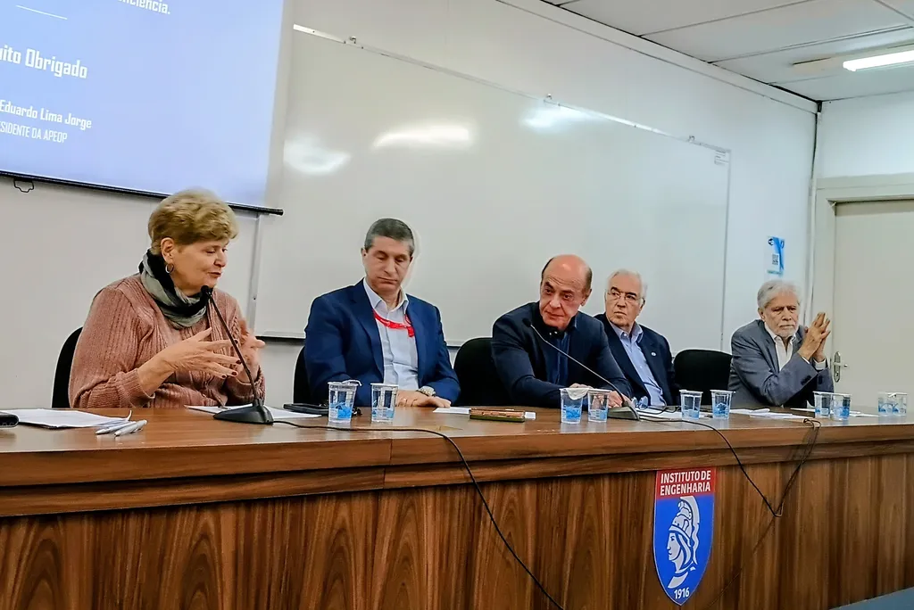 Maria da Penha Nobre, Francisco Pierrini, Carlos Eduardo Lima Jorge, Francisco Christovam e Wagner Colombini. (Foto Alexandre Asquini)