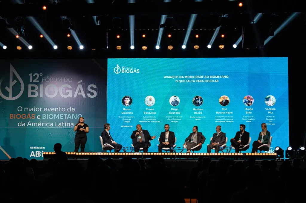 Painel discute a ampliação do biogás no transporte (Divulgação ABiogás)