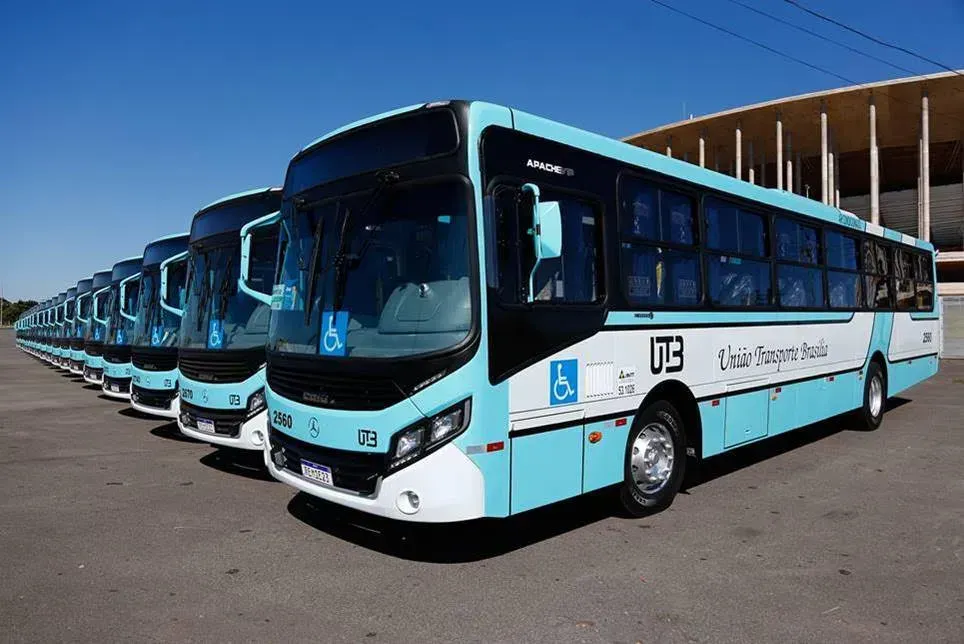 A Mercedes-Benz lidera o ranking das fabricantes de chassis de ônibus (Divulgação)