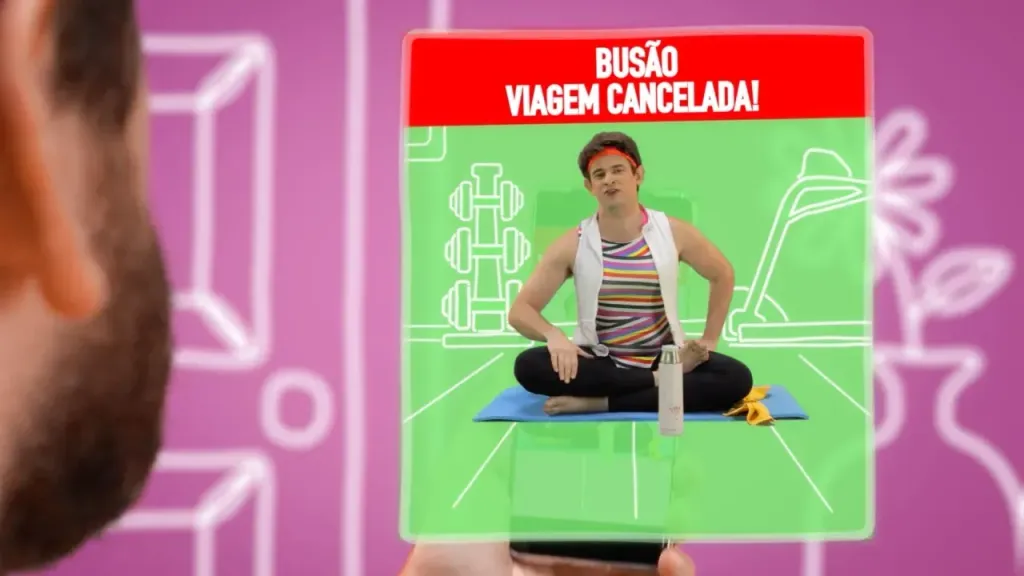 Os filmes relatam os problemas que os passageiros podem ter com o uso de aplicativos, como os cancelamentos de viagem (Divulgação)