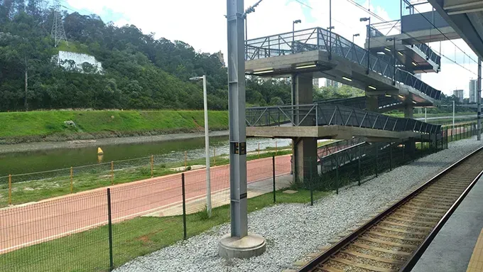 Ciclovia Rio Pinheiros pode ser acessada pelas estações João Dias, Jurubatuba, Vila Olímpia, Santo Amaro e Cidade Universitária