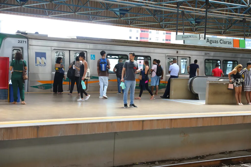 A estação Central foi a mais movimentada (Foto: Paulo H. Carvalho/Agência Brasília)