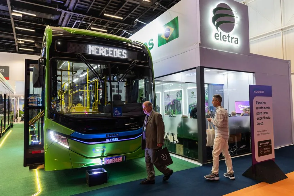 Estande da Eletra na Lat.Bus 2024 (Foto: Arquivo OTM Editora)