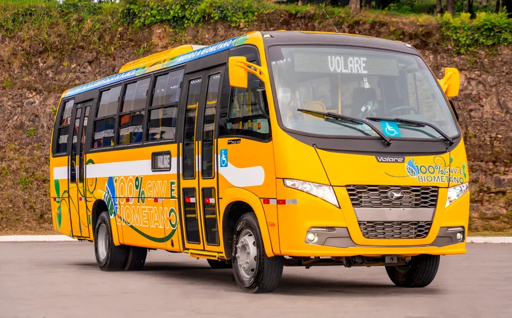 O Fly 10 GV é movido a GNV e biometano (Divulgação)