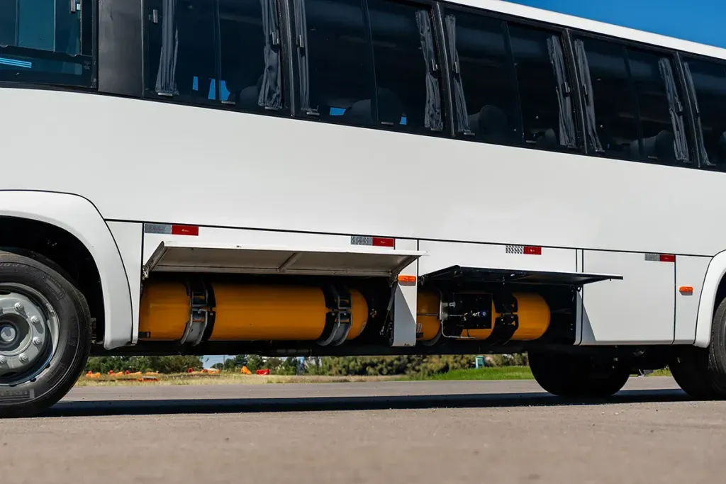 Micro-ônibus movido a gás veicular da Volare (Divulgação)