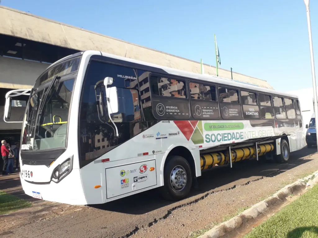 Ônibus Scania movido a biometano começa a ser testado (Foto: Sonia Moraes)