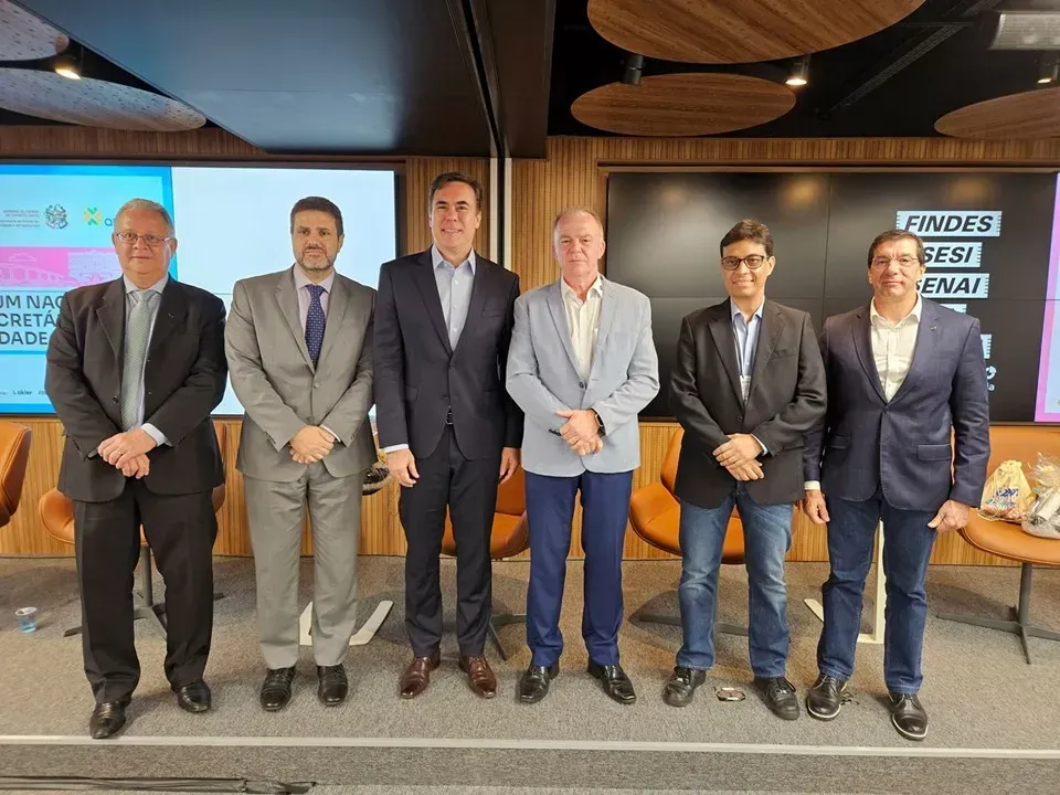 Evento reuniu especialistas e autoridades (DIvulgação)