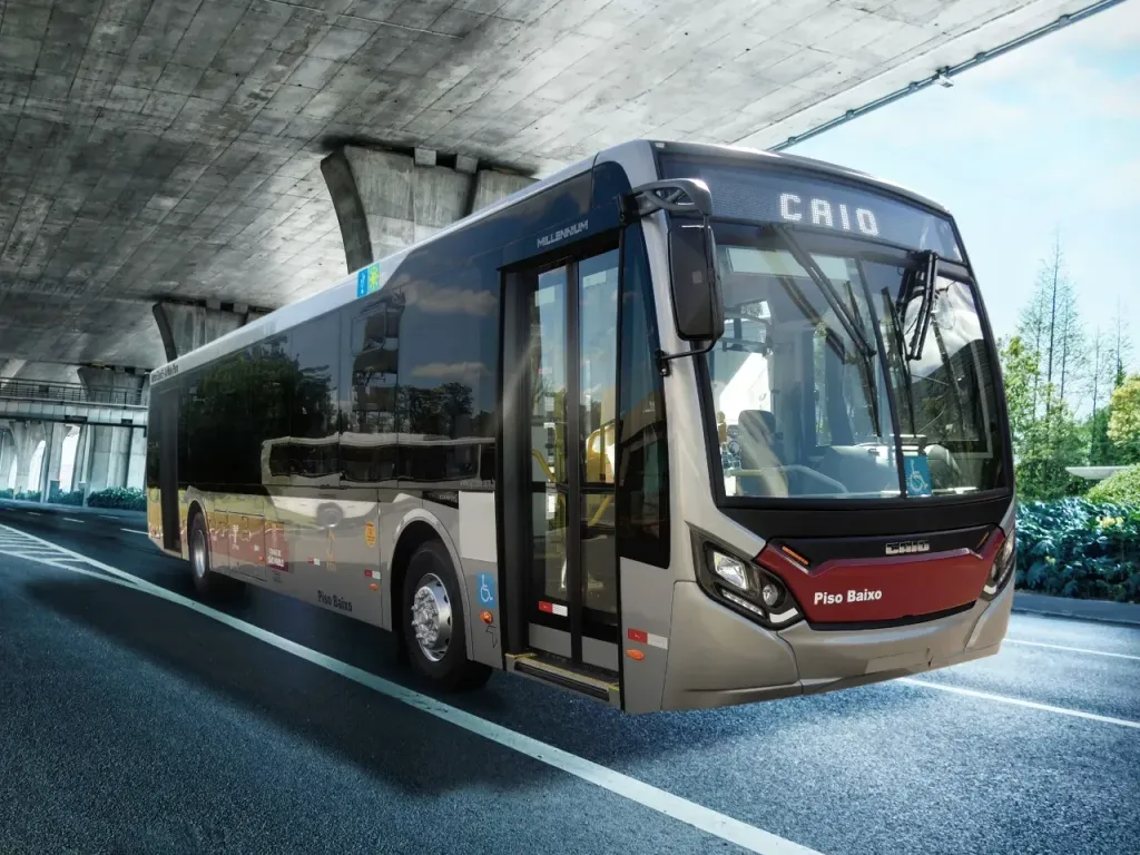 Os ônibus Millennium entregues contam com sistema Multiplex (Divulgação)