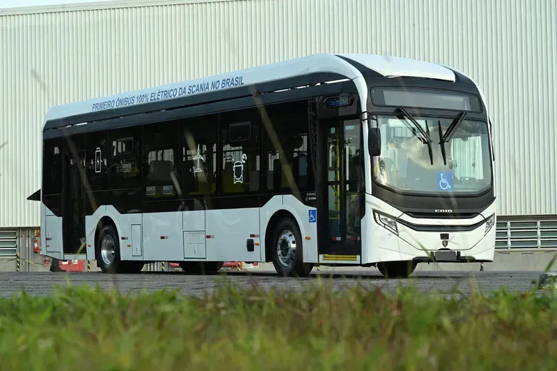 Um dos desafios inclui o ônibus elétrico (Divulgação)