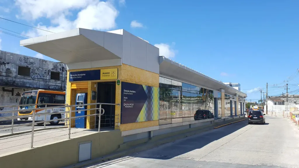 A Nova Mobi Pernambuco opera e gerencia 44 estações de BRT no Grande Recife (Divulgação)