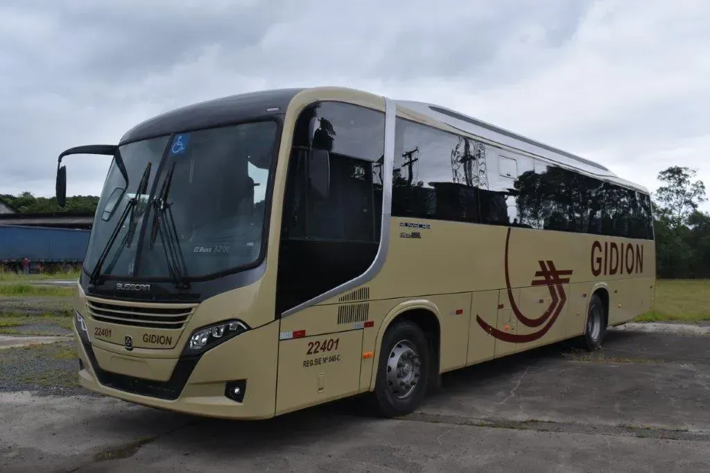 El Buss 320L da Busscar (Divulgação)
