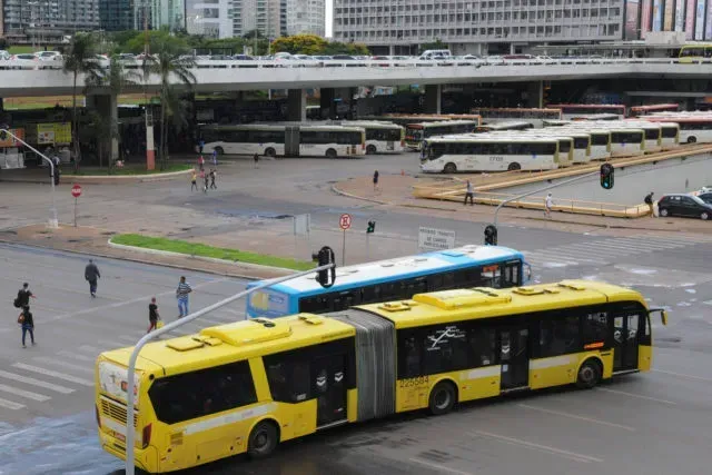 O ano terminou com 61% da demanda usual e 80% da frota em circulação (Foto: Agência Brasília)