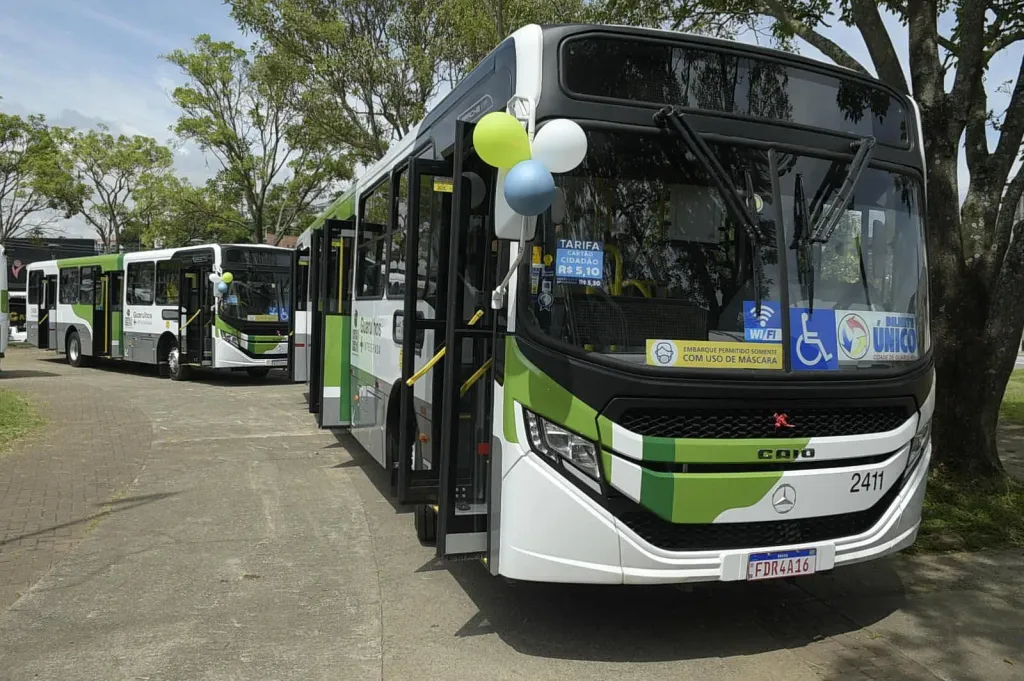 Os ônibus começarão a circular gradualmente (Foto: Fabio Nunes Teixeira/PMG)