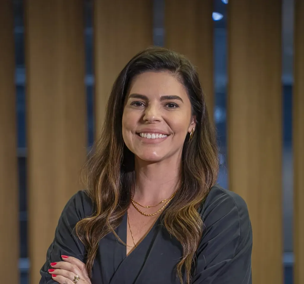 Renata Agostini é a nova diretora de Comunicação da Anfavea (Divulgação)
