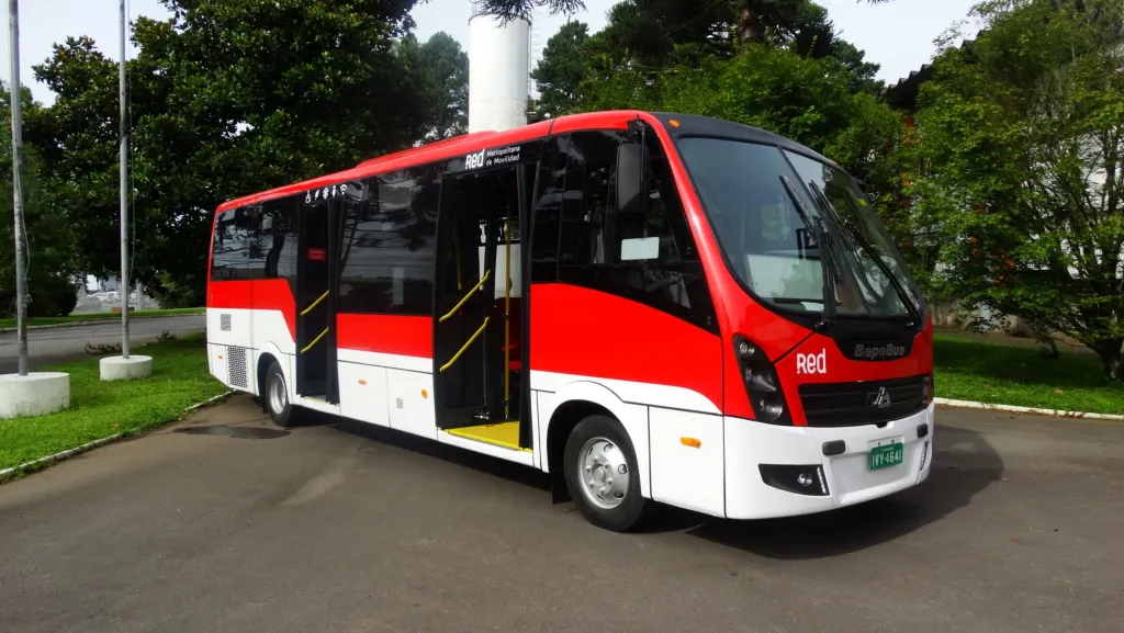 Chassi Agrale MT 9000 LE (Low Entry) com transmissão automática Allison (Divugação)