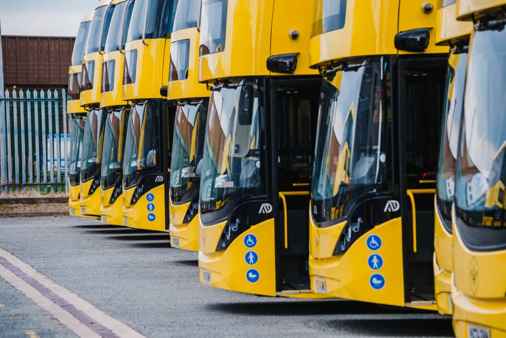 Ônibus da Bee Network na Grande Manchester (Bus News)