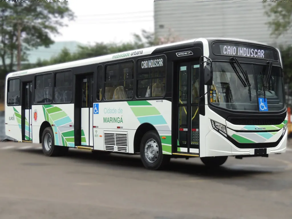 Os ônibus têm chassis OF-1721/59 da Mercedes-Benz (Divulgação)