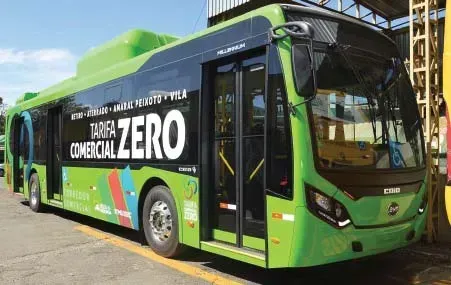 Modelos BYD D9A com carroceria Caio Millenium circulam em Volta Redonda com tarifa zero