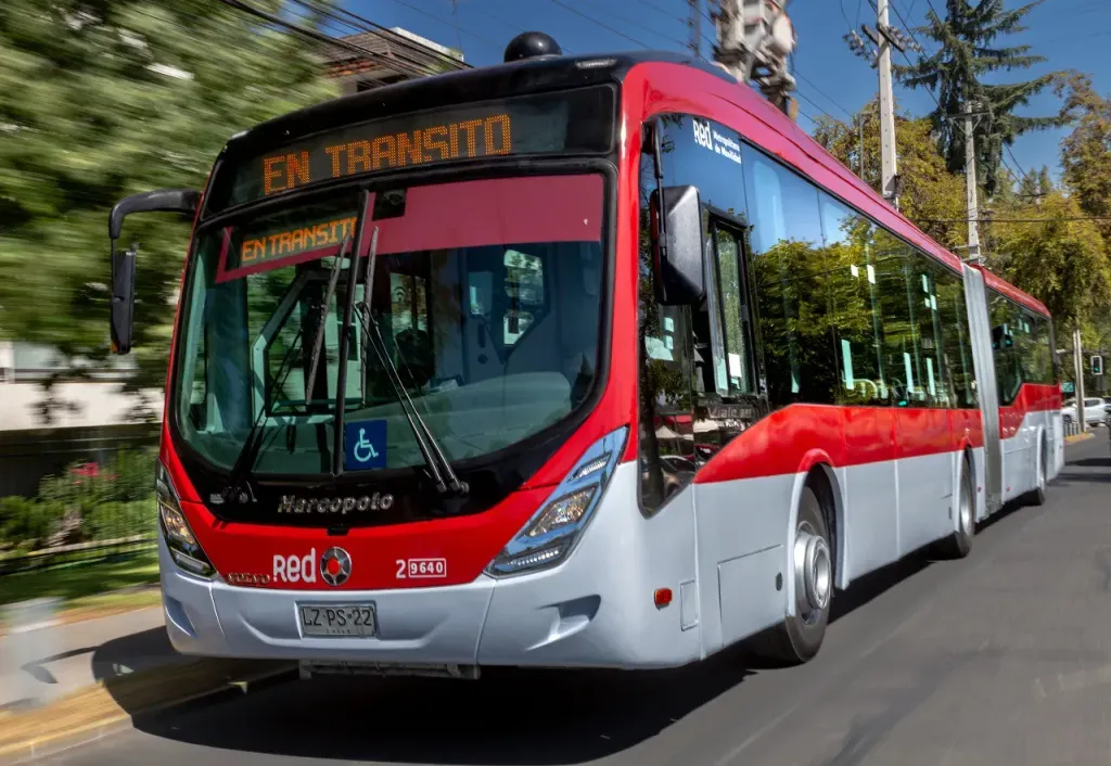 Mais de 700 ônibus já foram entregues (Divulgação)