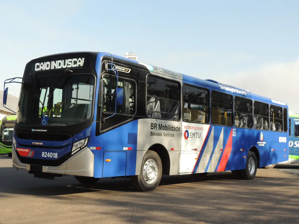 Apache Vip com chassi Mercedes-Benz OF-1721/59 (Divulgação)