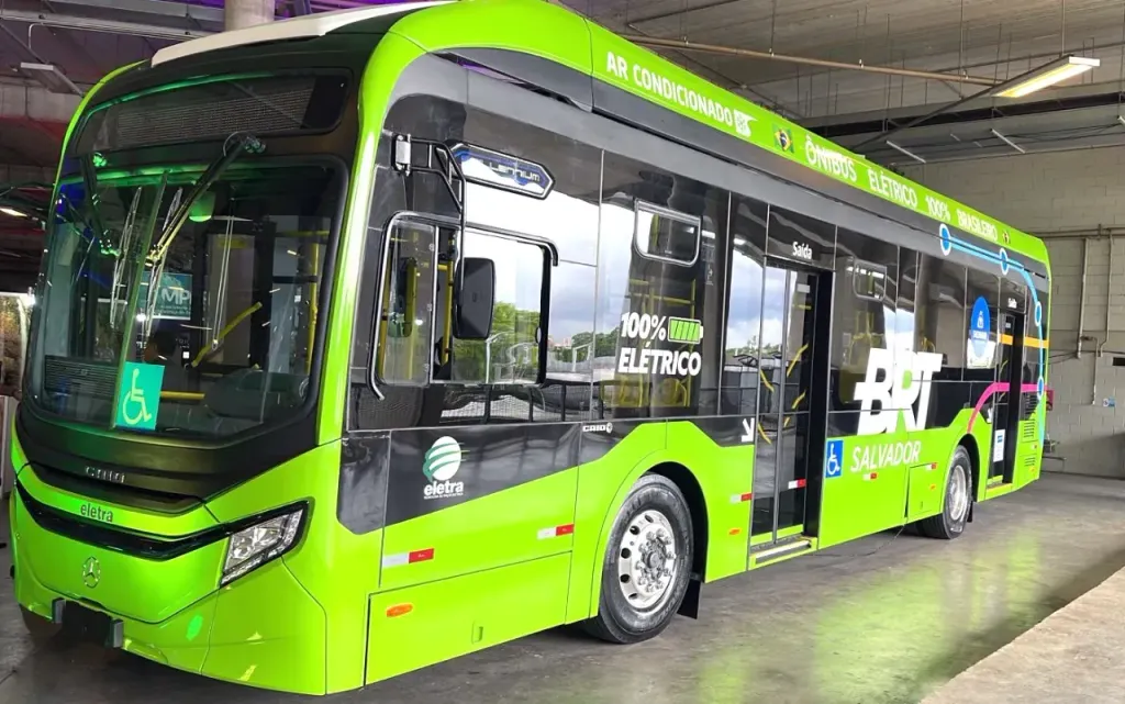 A WEG fornece componentes para ônibus elétricos (Divulgação)