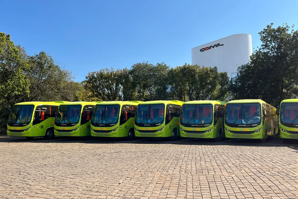 Versatile V4 da Comil para a Tursan (Divulgação Comil)