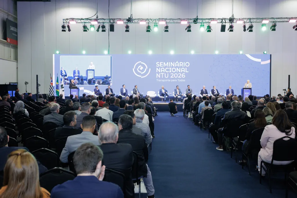 Cerimônia de abertura da Lat.Bus 2026 e Seminário NTU (Márcio Bruno Fotografia)