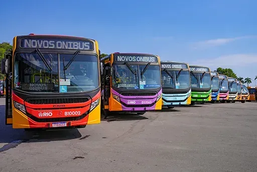Novos ônibus começam a circular (Foto: Marcos de Paula PMRJ)