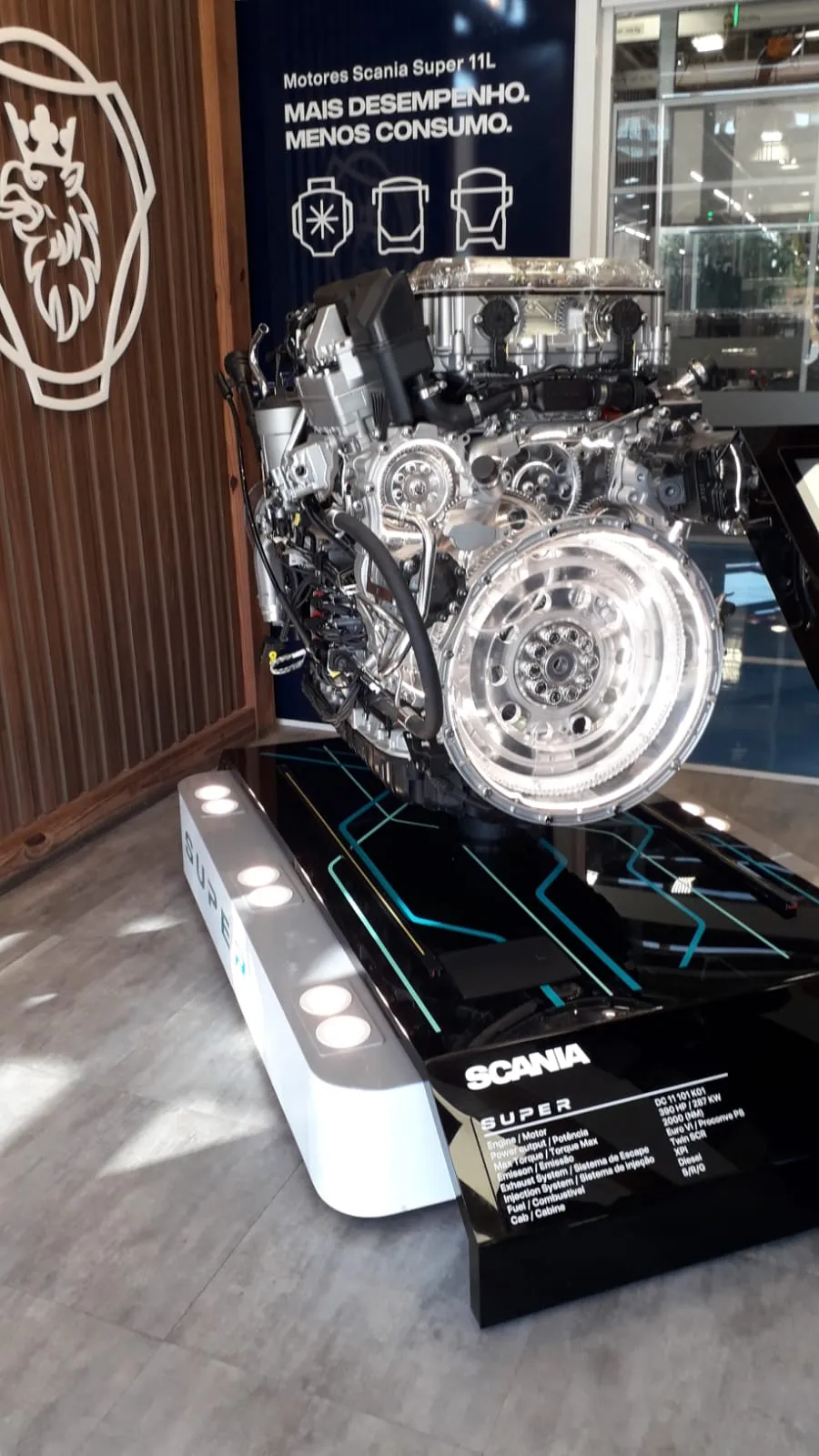 Novos ônibus rodoviários equipados com motores da linha Super (Divulgação)
