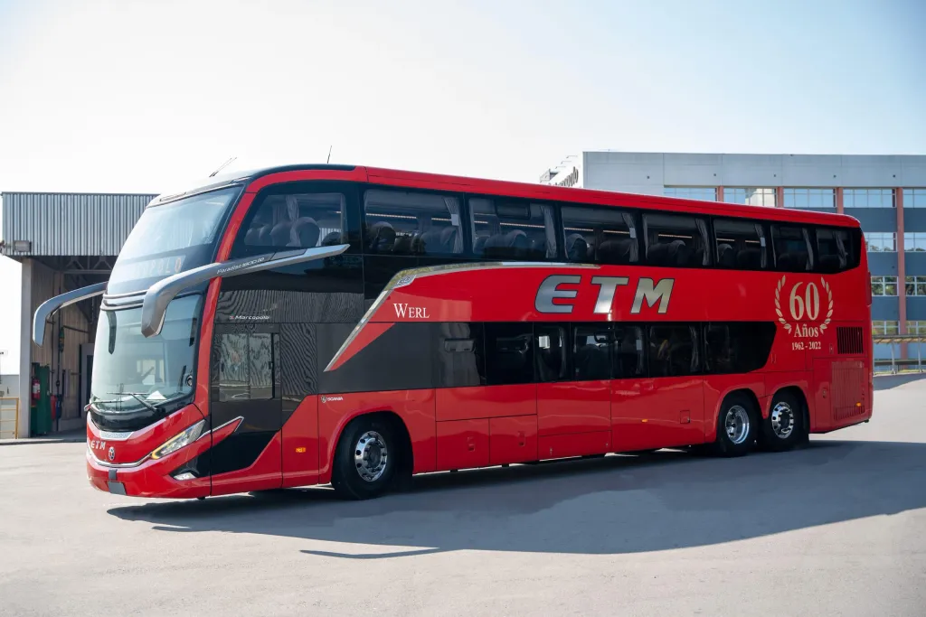 Os ônibus têm 14 metros de comprimento (Divulgação)