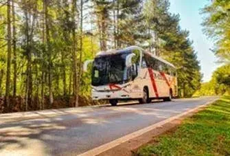 Tur-Este adquire o modelo B380R 4×2, com 13,20 metros de extensão (Divulgação)