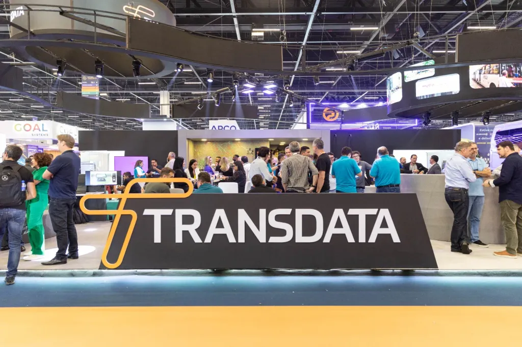 Estande da Transdata na Lat.Bus 2024 (Foto: Bárbara Kierme)