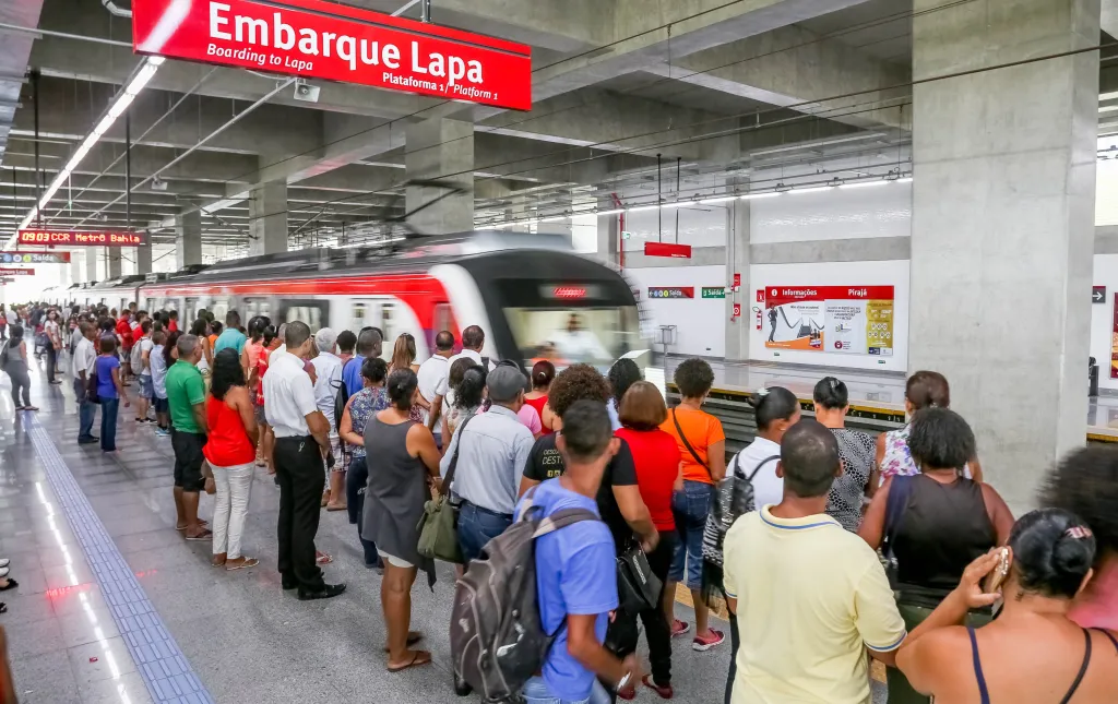 Embarque na estação Lapa (Divulgação Governo BA)