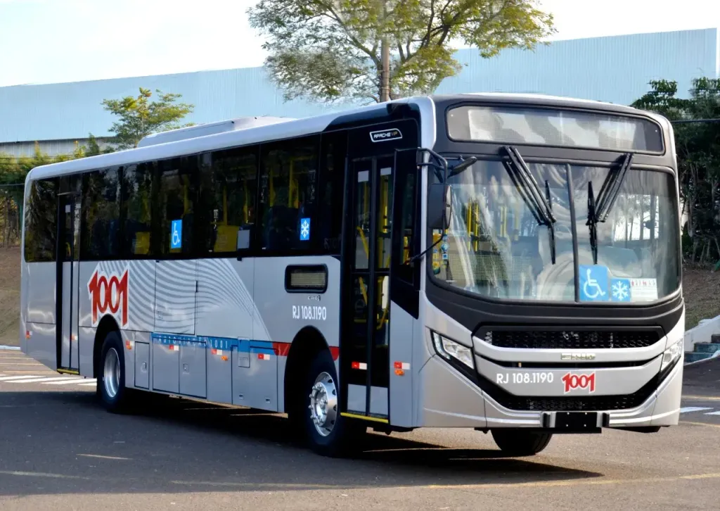 Apache VIP quinta geração entregue à Viação 1001 (Divulgação)