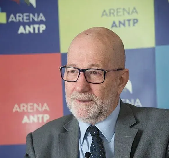 Luiz Carlos M. Néspoli (Branco), superintendente da ANTP