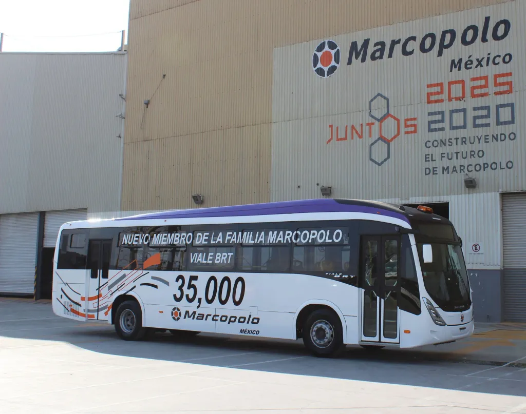 O veículo 35 mil produzido pela fábrica de Garcia é o modelo urbano Viale BRT (Divulgação)