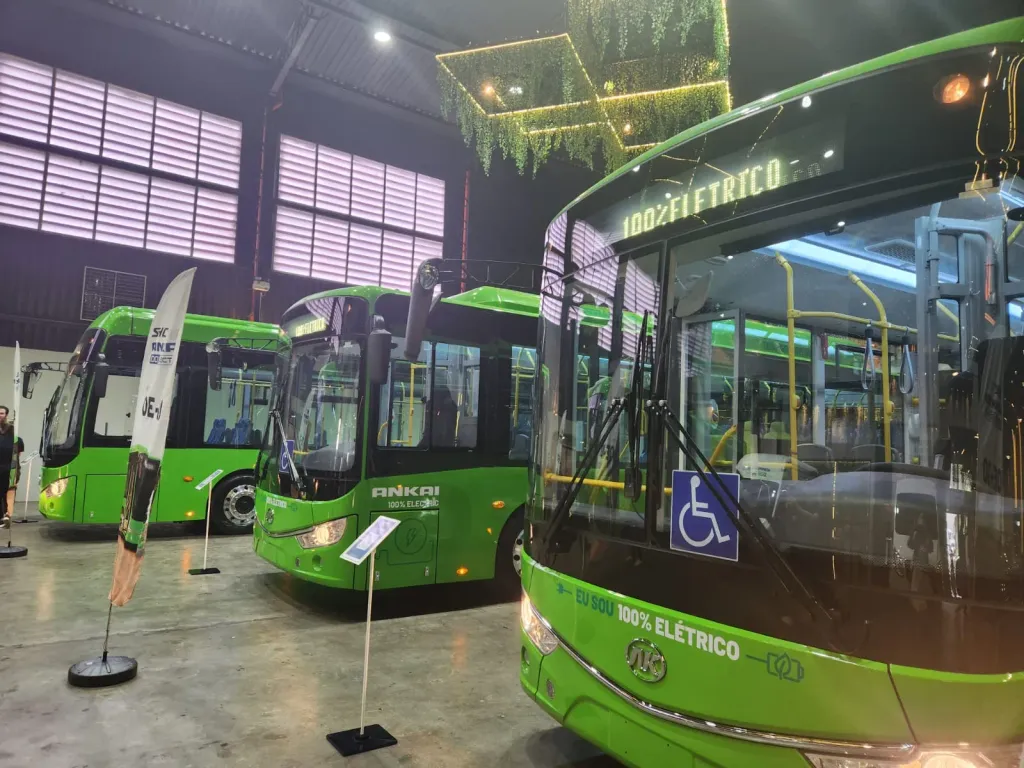 Ankai traz novos modelos elétricos oa Brasil (Fotos: Márcia Pinna)
