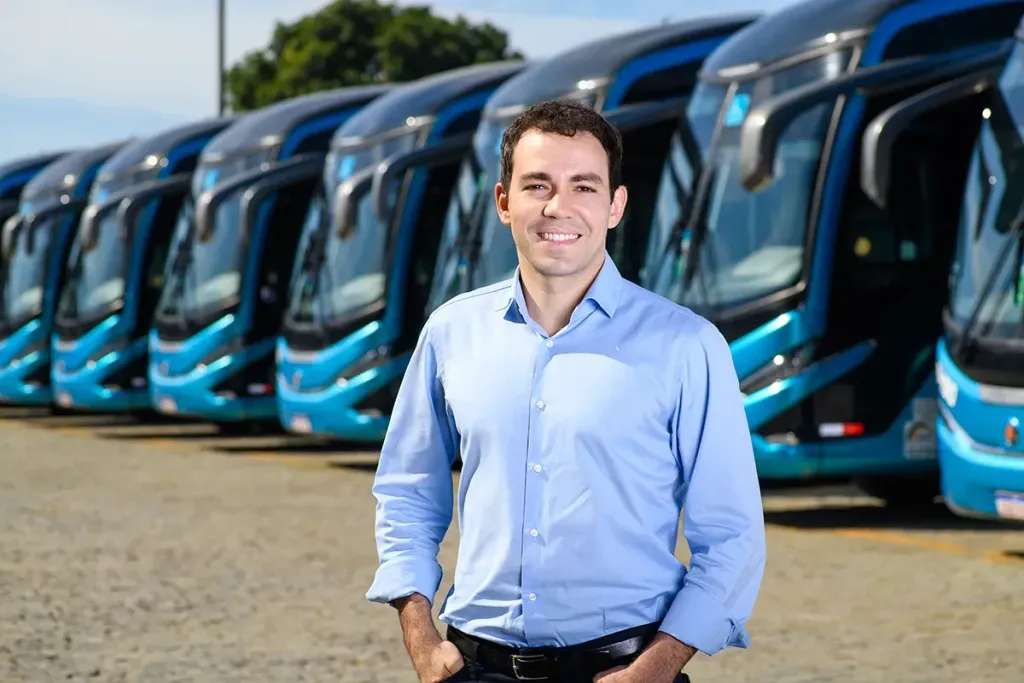 Tiago Juffo, diretor de negócios da Viação Águia Branca (Divulgação)