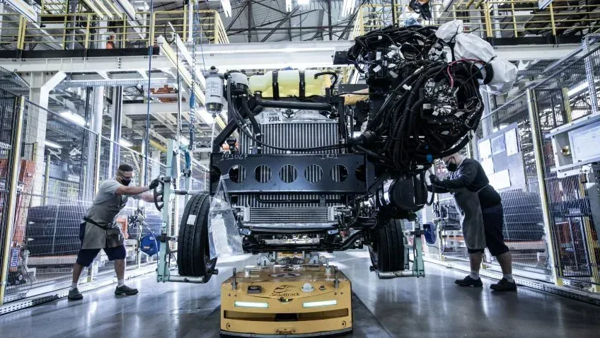 Produção de chassis de ônibus cai em setembro (Divulgação)