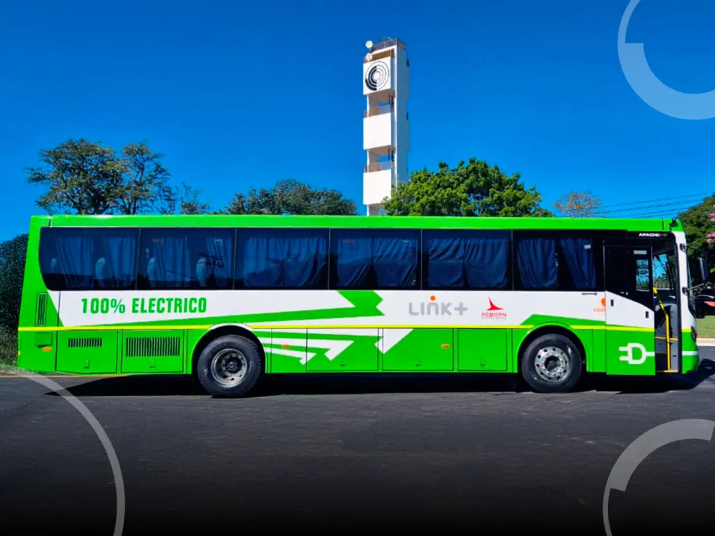 Apache Vip chassi Mercedes-Benz O-500 M (Divulgação)