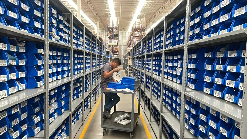 A fábrica e o novo centro logístico ficam em Querétaro (Divulgação)