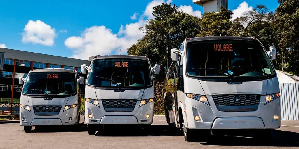 Micro-ônibus Access de piso baixo (Divulgação)