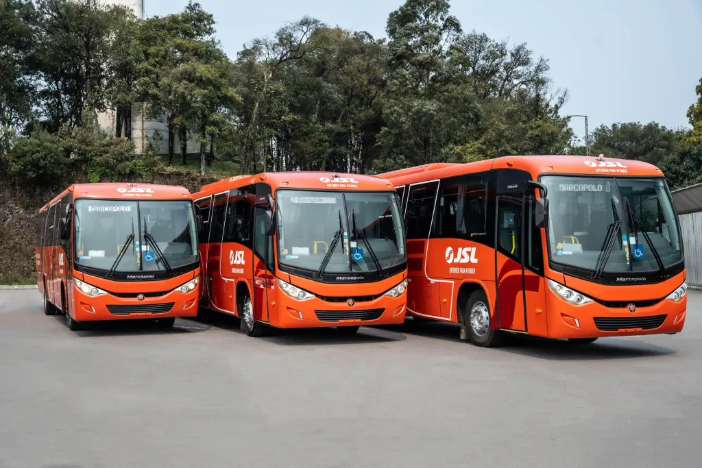 os novos ônibus têm capacidade para transportar 44 passageiros (Divulgação)