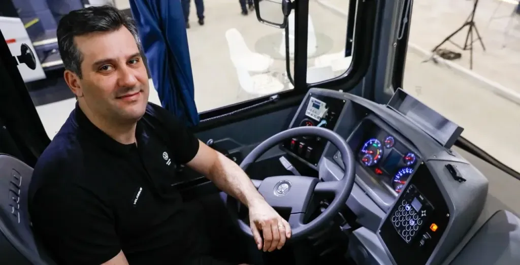 Jorge Carrer, diretor de vendas de ônibus da Volkswagen Caminhões e Ônibus (Divulgação)